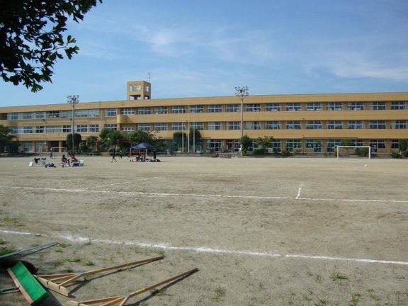 甲斐市立敷島南小学校