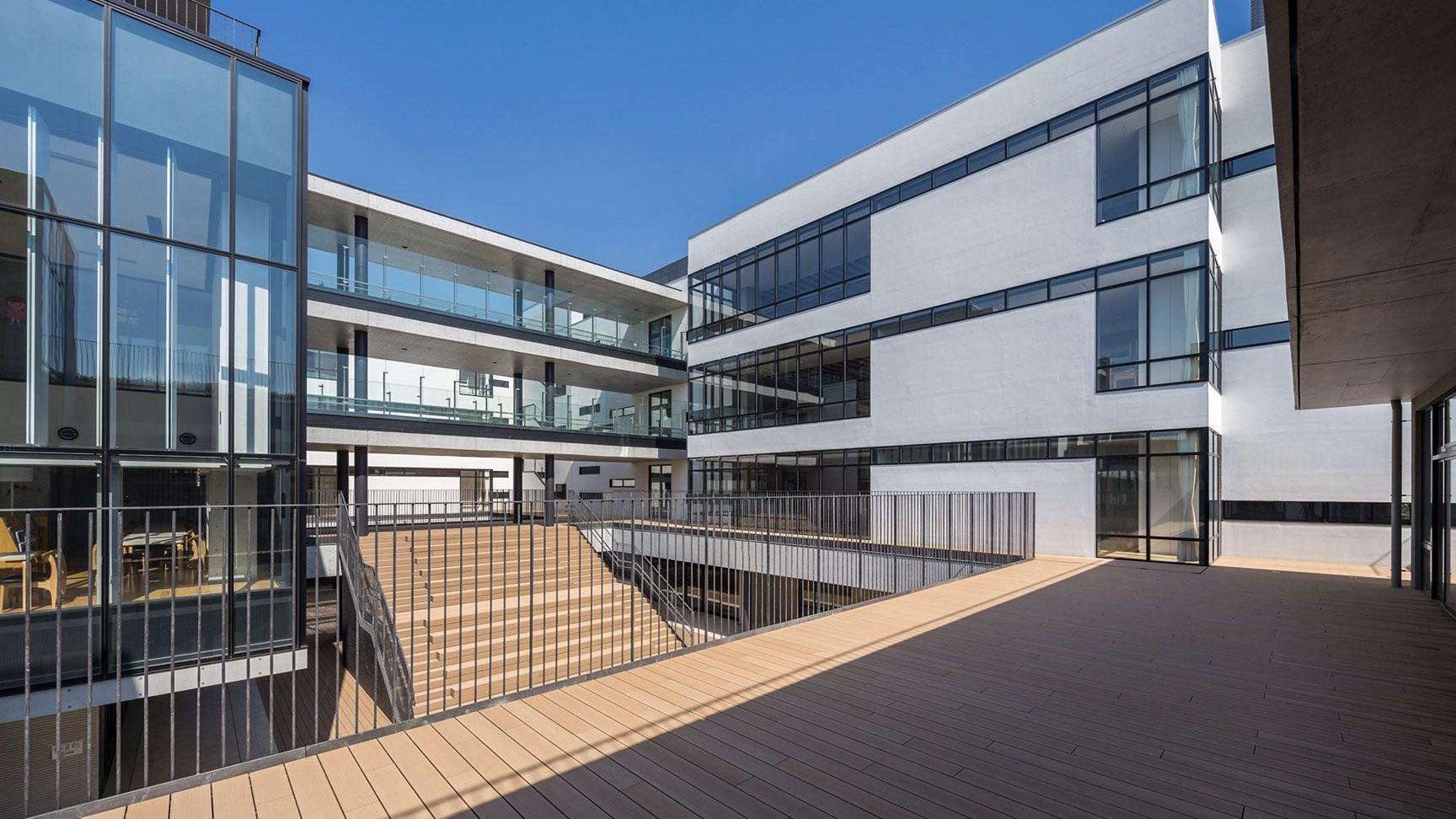 目黒区立東山小学校