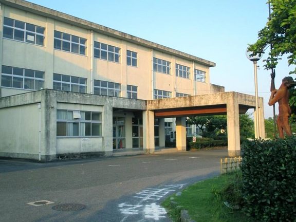 知多市立佐布里小学校