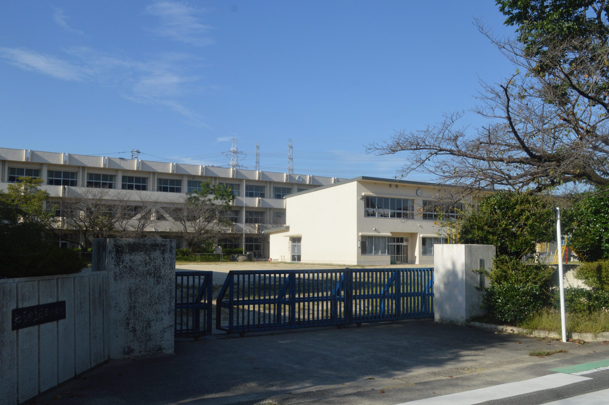 知多市立岡田小学校
