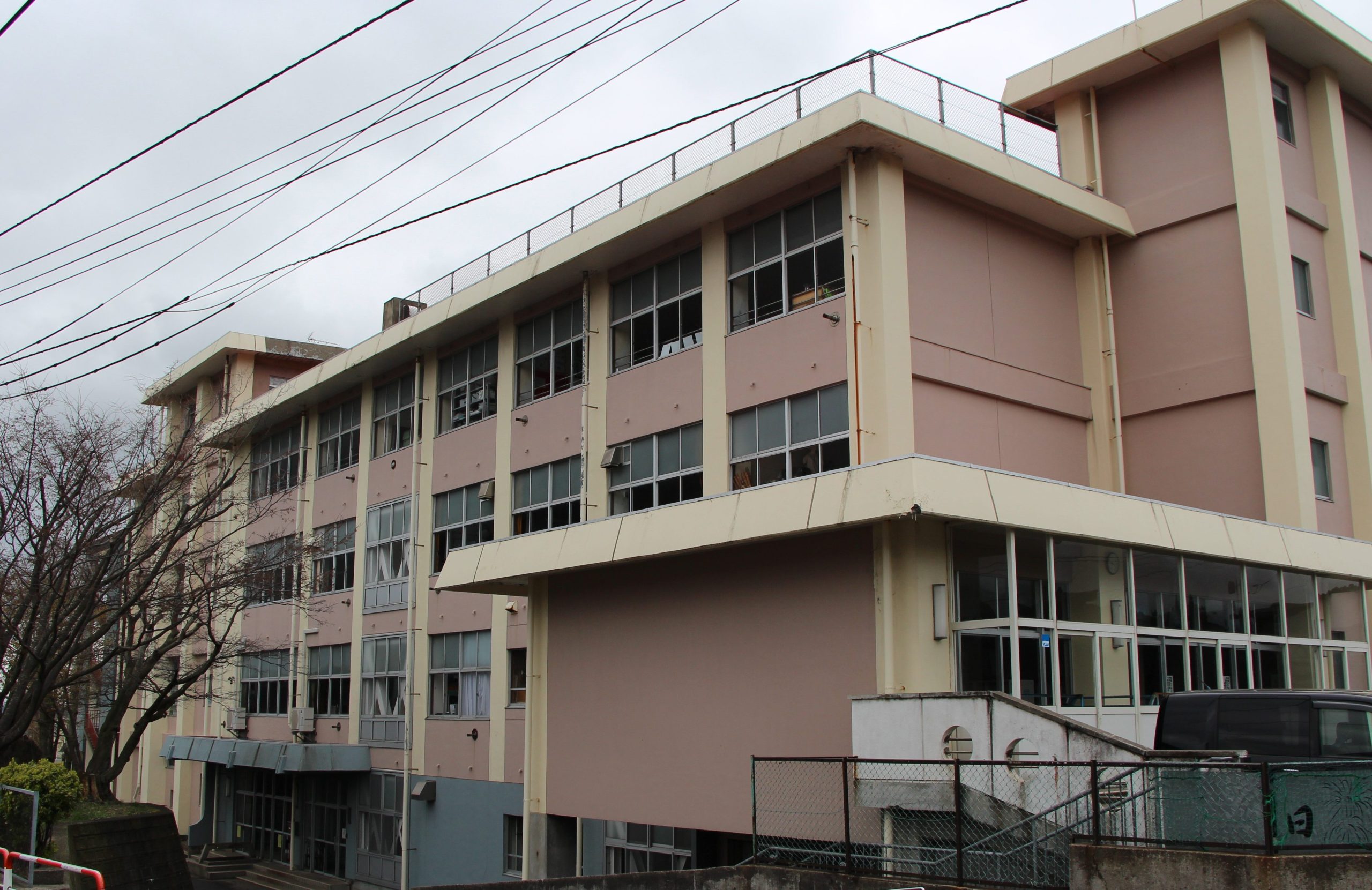 秋田市立日新小学校