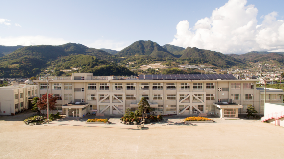 笛吹市立 春日居小学校