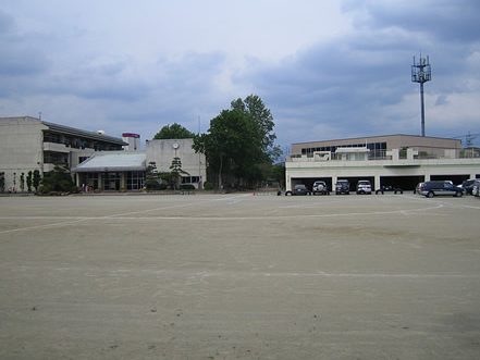 笛吹市立石和北小学校