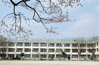 練馬区立仲町小学校