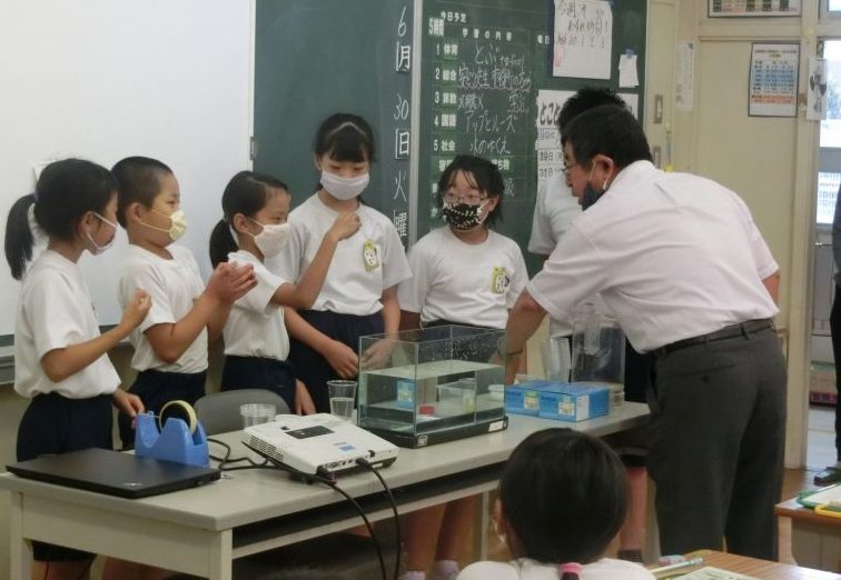 美濃加茂市立加茂野小学校
