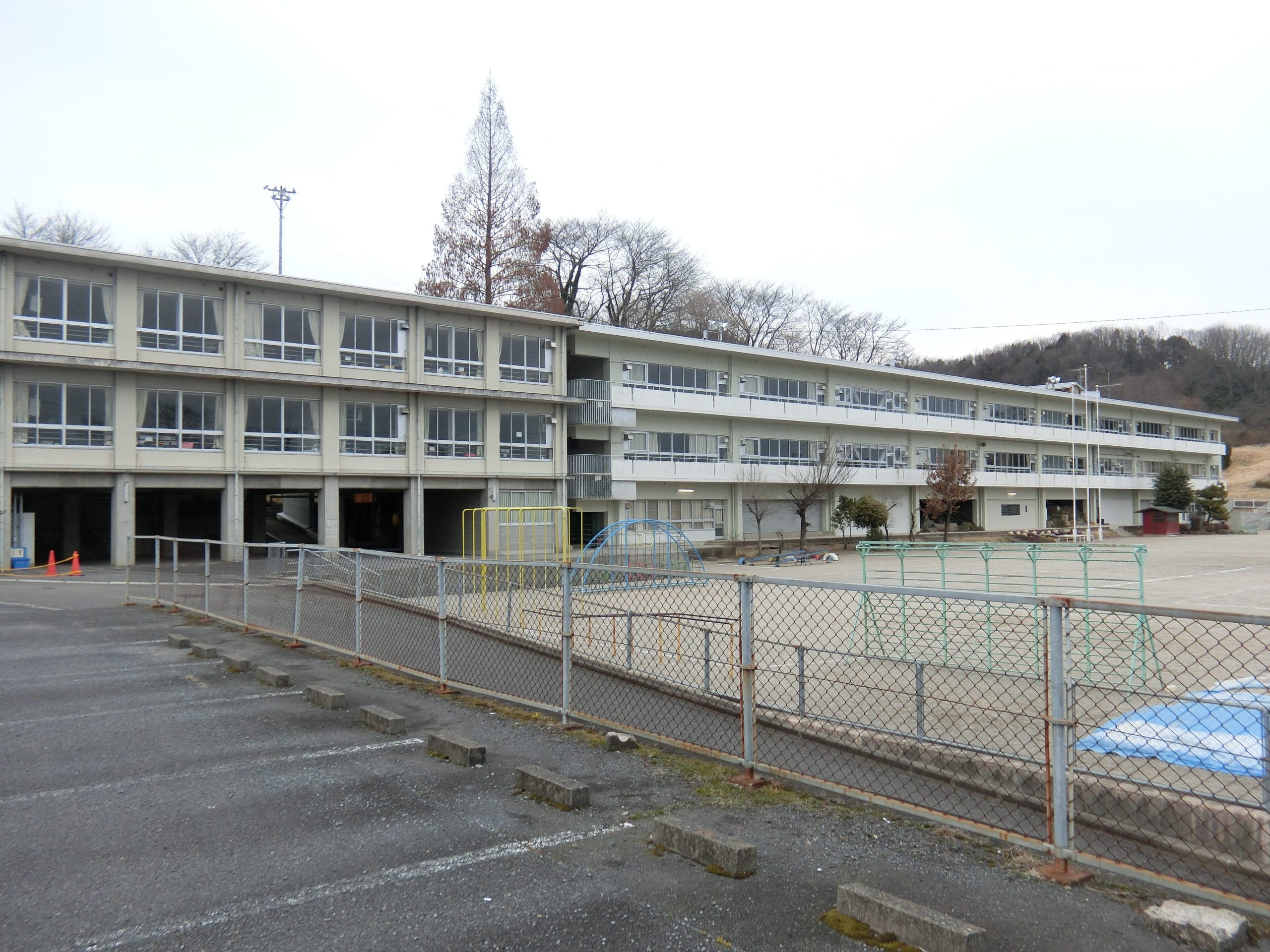 美濃加茂市立蜂屋小学校