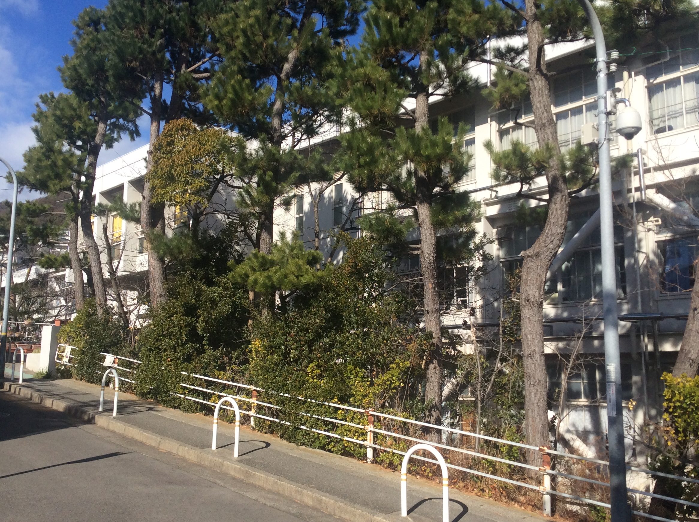 芦屋市立朝日ケ丘小学校