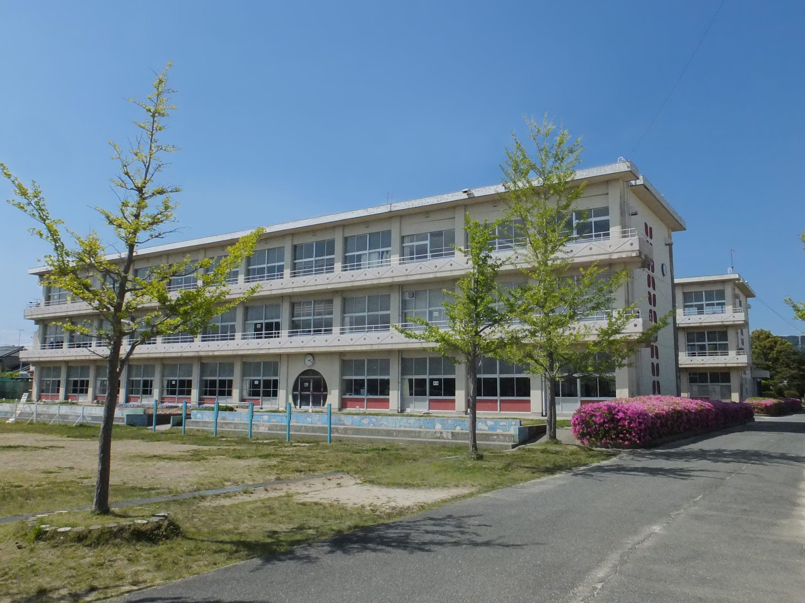 蒲郡市立竹島小学校