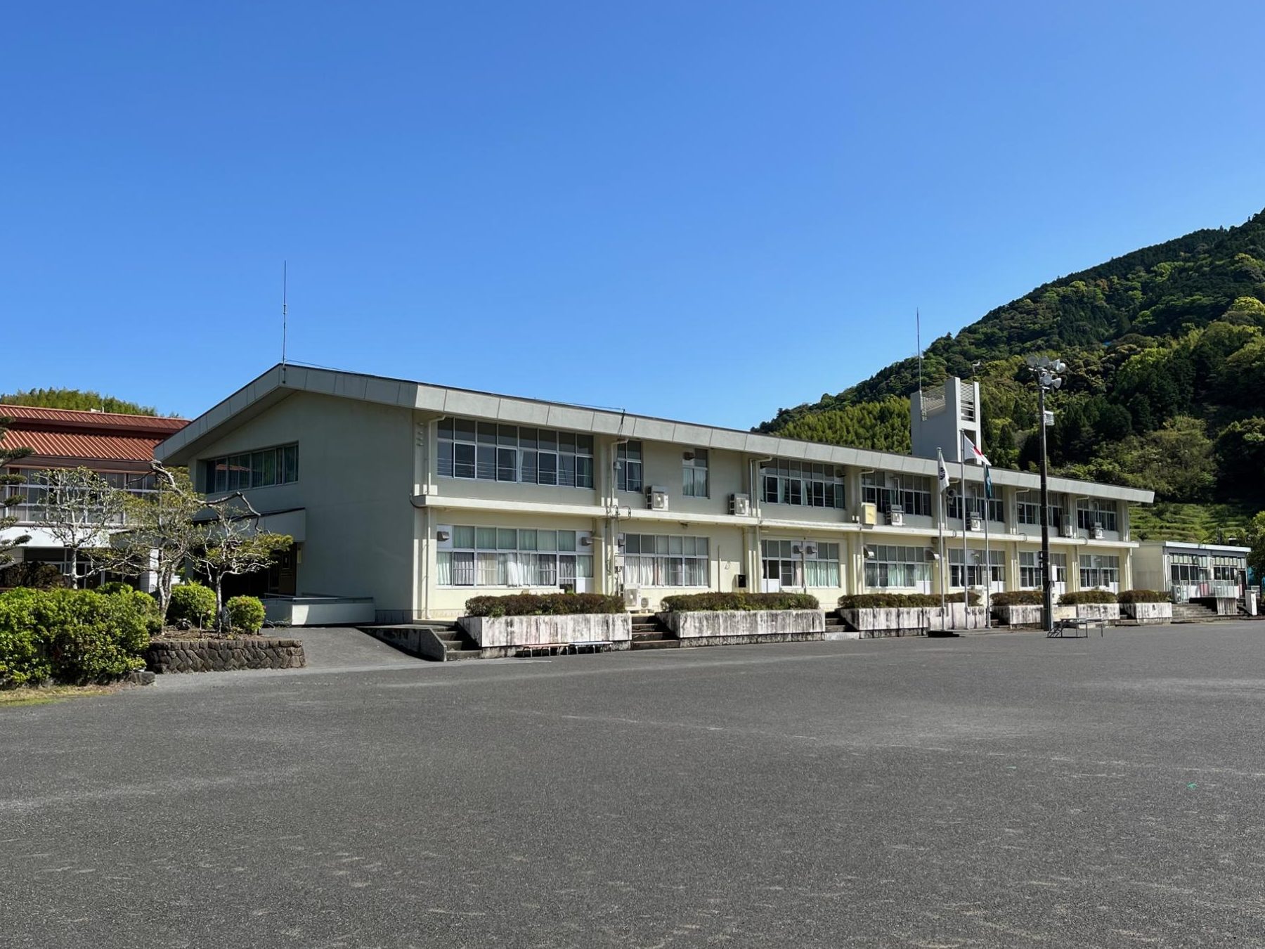 藤枝市立葉梨小学校