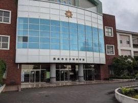西条市立小松中学校