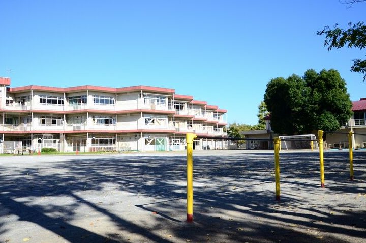 調布市立染地小学校