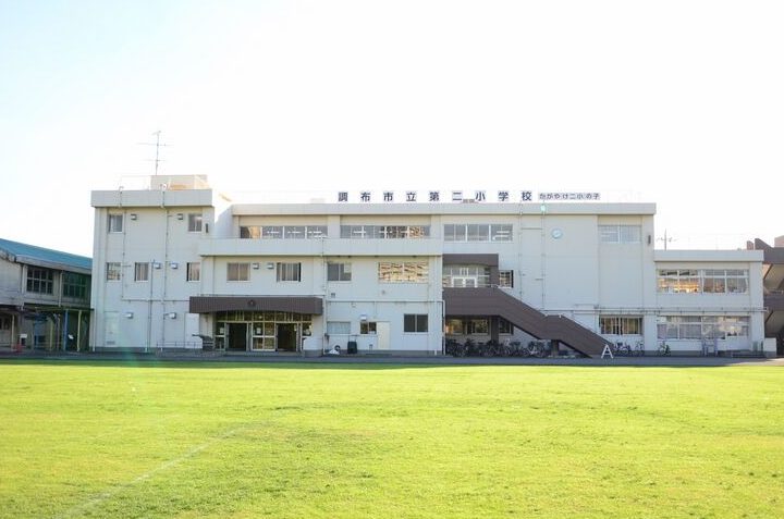 調布市立第二小学校