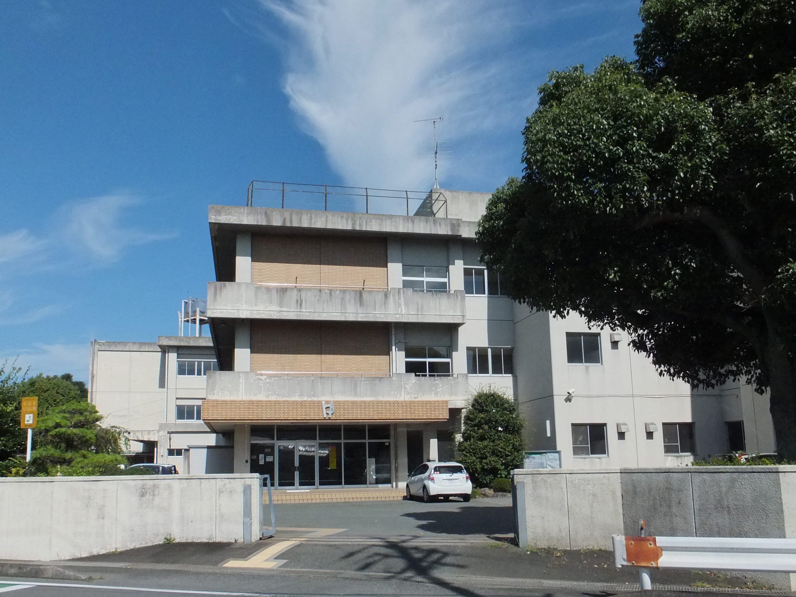 豊川市立豊小学校
