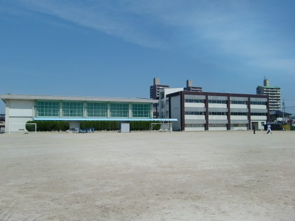 豊明市立中央小学校