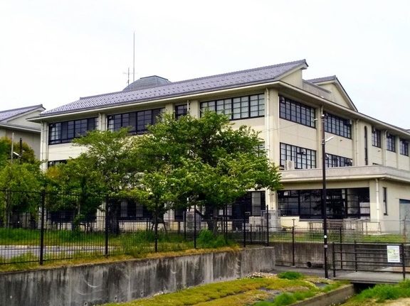 近江八幡市立馬淵小学校
