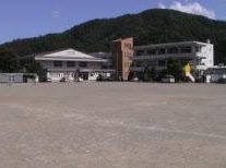 都留市立宝小学校