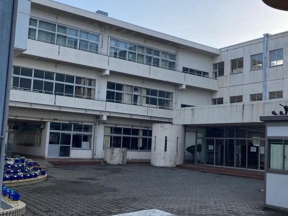 鎌倉市立大船小学校