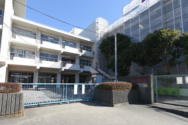 鎌倉市立関谷小学校
