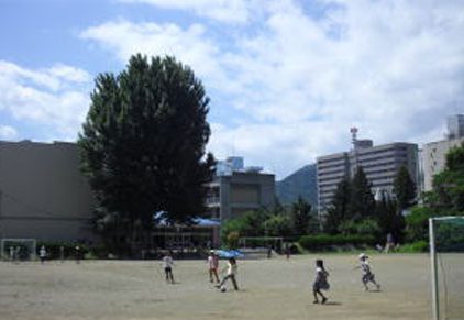 長野市立鍋屋田小学校