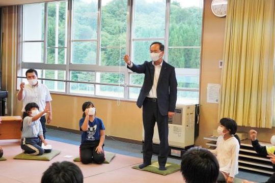 飛驒市立山之村小中学校