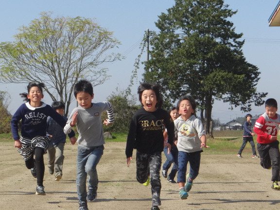 高畠町立亀岡小学校
