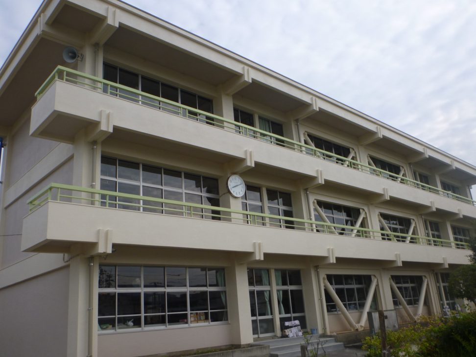 高知市立大津小学校