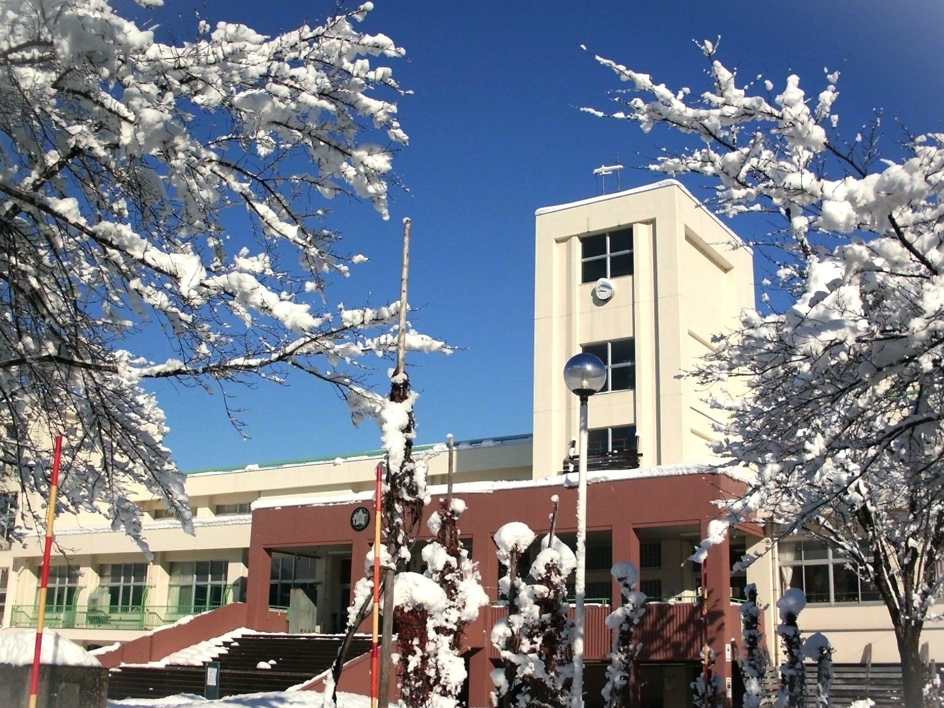 魚沼市立伊米ヶ崎小学校