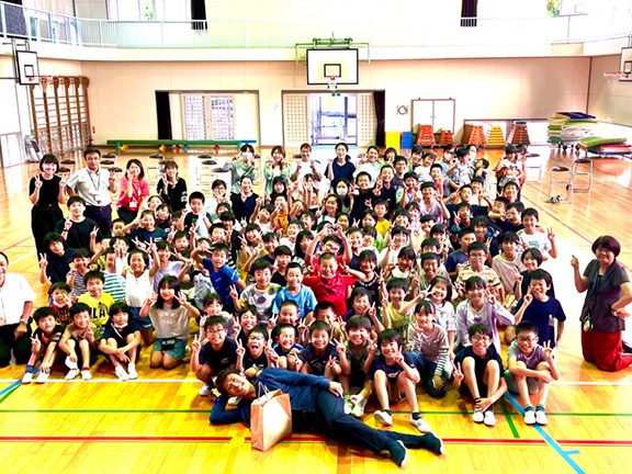 魚目小学校