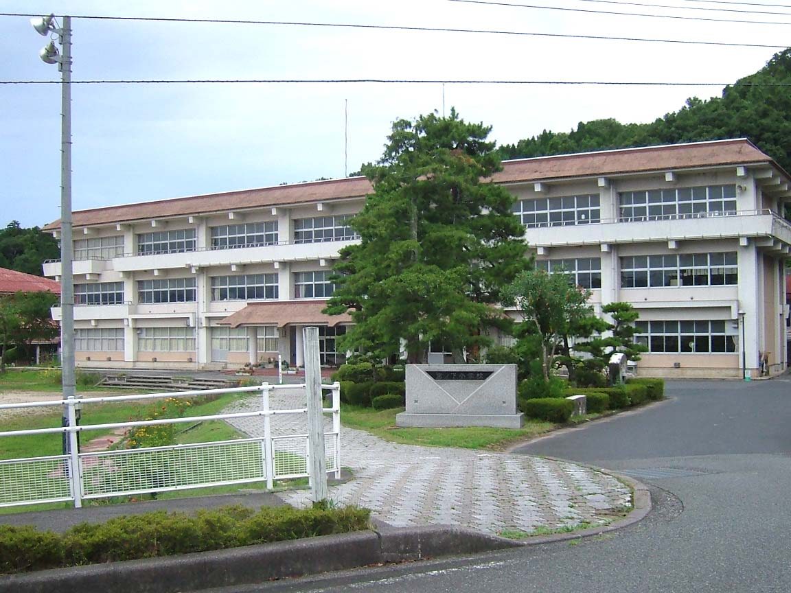 鳥取市立宮ノ下小学校